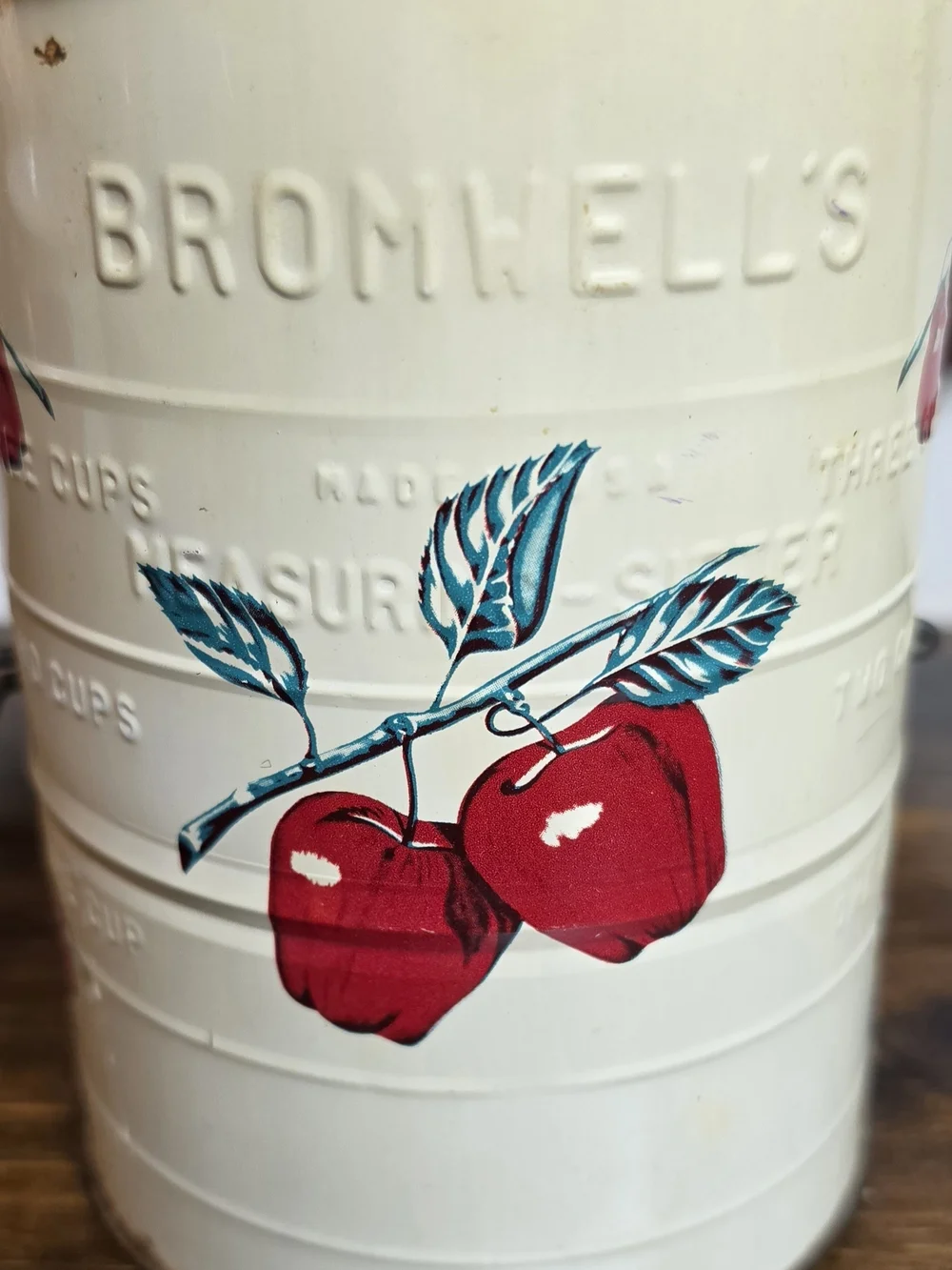 Bromwell's Vintage Metal Flour Sifter